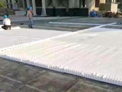 土工膜鋪設